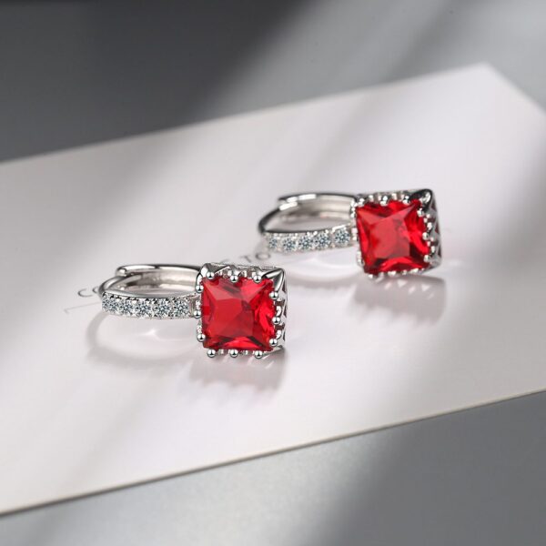 Lilly Zircon Earrings - Image 3
