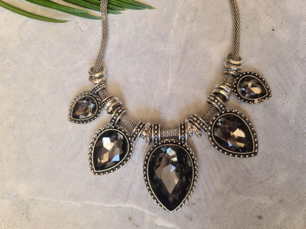 Crystal Necklace Grey - Image 2