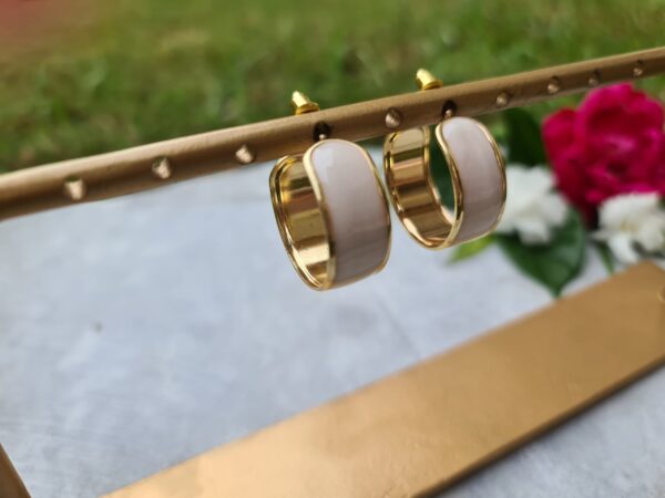 Ring shape earrings - Image 8