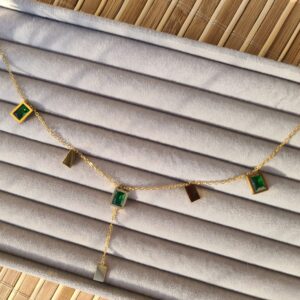 Daria Necklace
