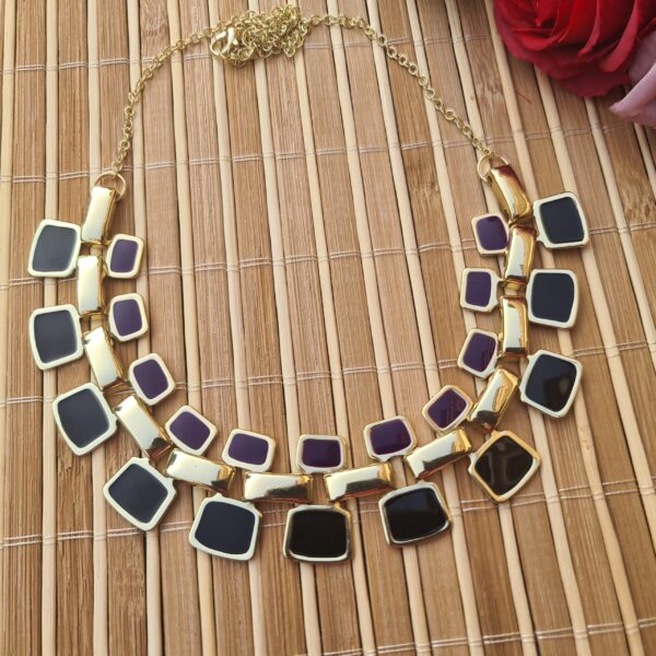 Liza Necklace Black - Image 4