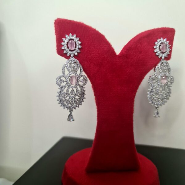 Blush Radiance earrings - Image 4