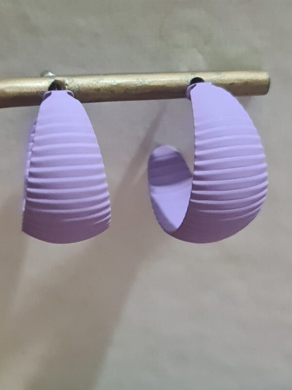 Suzan Earrings Black / Purple - Image 3