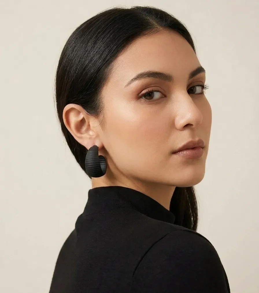 Suzan Earrings Black / Purple - Image 5